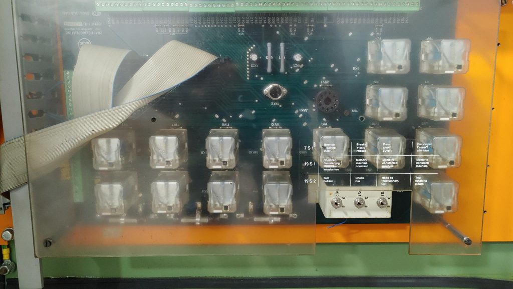 MAHO relay board
